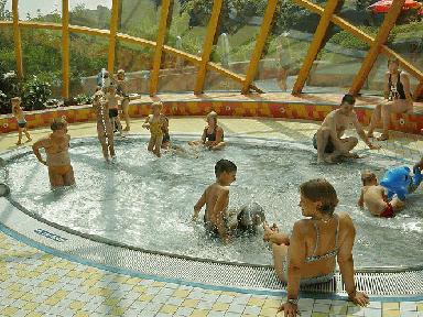 images/bad1a0/pic_freizeitbad_bornheim.jpg