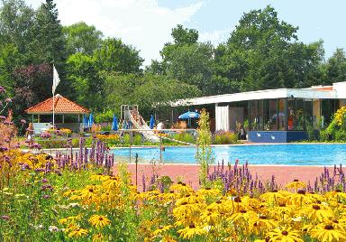 images/bad1me/pic_freibad_jesteburg.jpg