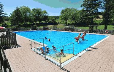 images/bad2cx/pic_freibad_wuestensachsen.jpg