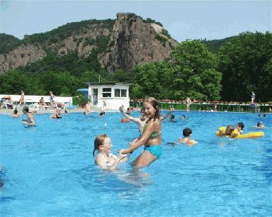 images/bad2sc/pic_freibad_badmuenster.jpg